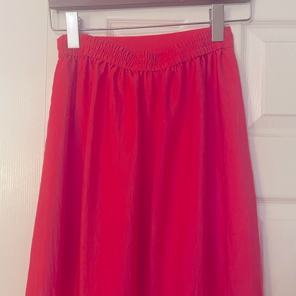 Pink Maxi skirt with double sided slit - Picture 2 of 7